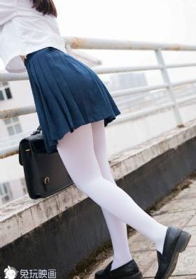 树林里的夫妻
